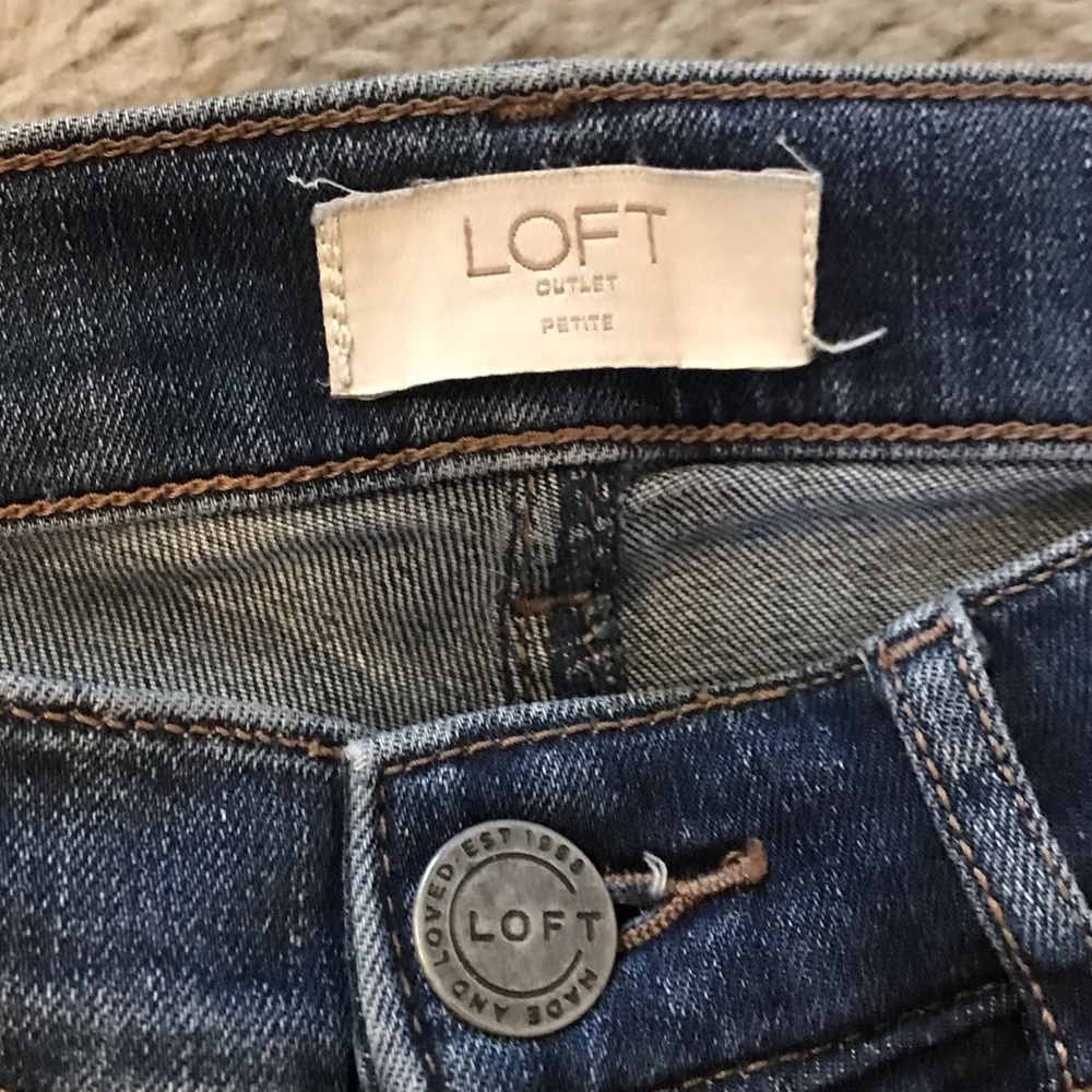 Brand: LOFT outlet, Size: petite 0, Color: dark blue jeans